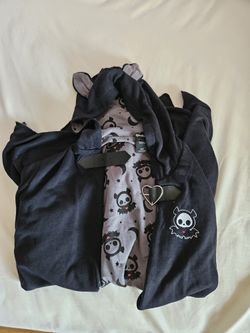 Skelanimals Bat Cape