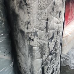 14" thick Used King Memory Foam Mattress 