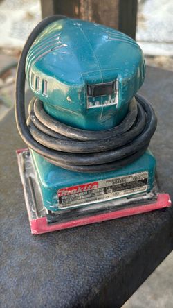 Makita BO4550 Finishing Sander