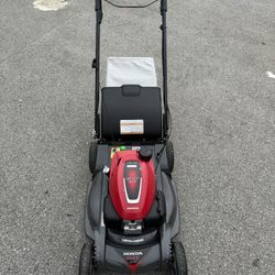 HONDA GCV200 21” Self Propelled Lawn Mower