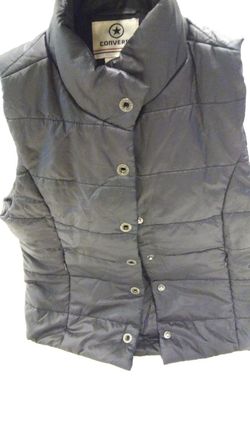 Converse vest