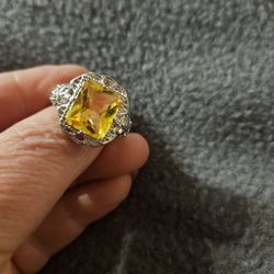 Canary Diamond Ring