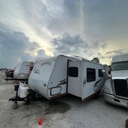 Rv Camper Adirondack 30ft