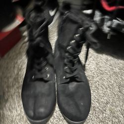 Woman Shoes  Size 10