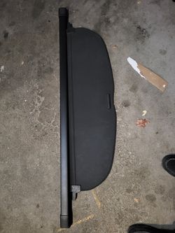 Honda CRV-Retractable Cargo Cover