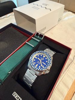 NEW Seiko 5 Sports x Rowing Blazers Limited Edition Rally Diver