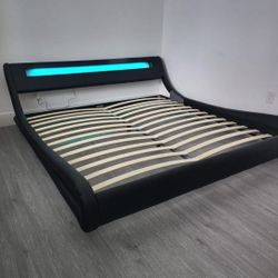 👉 New CALIFORNIA-KING size Bed Frame 👇