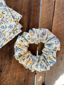 Floral Fabric Wide-Edged Scrunchie