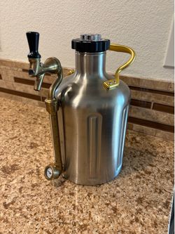 GrowlerWerks 128 oz