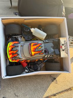 Jamming’ 1/8th scale RC car for adults