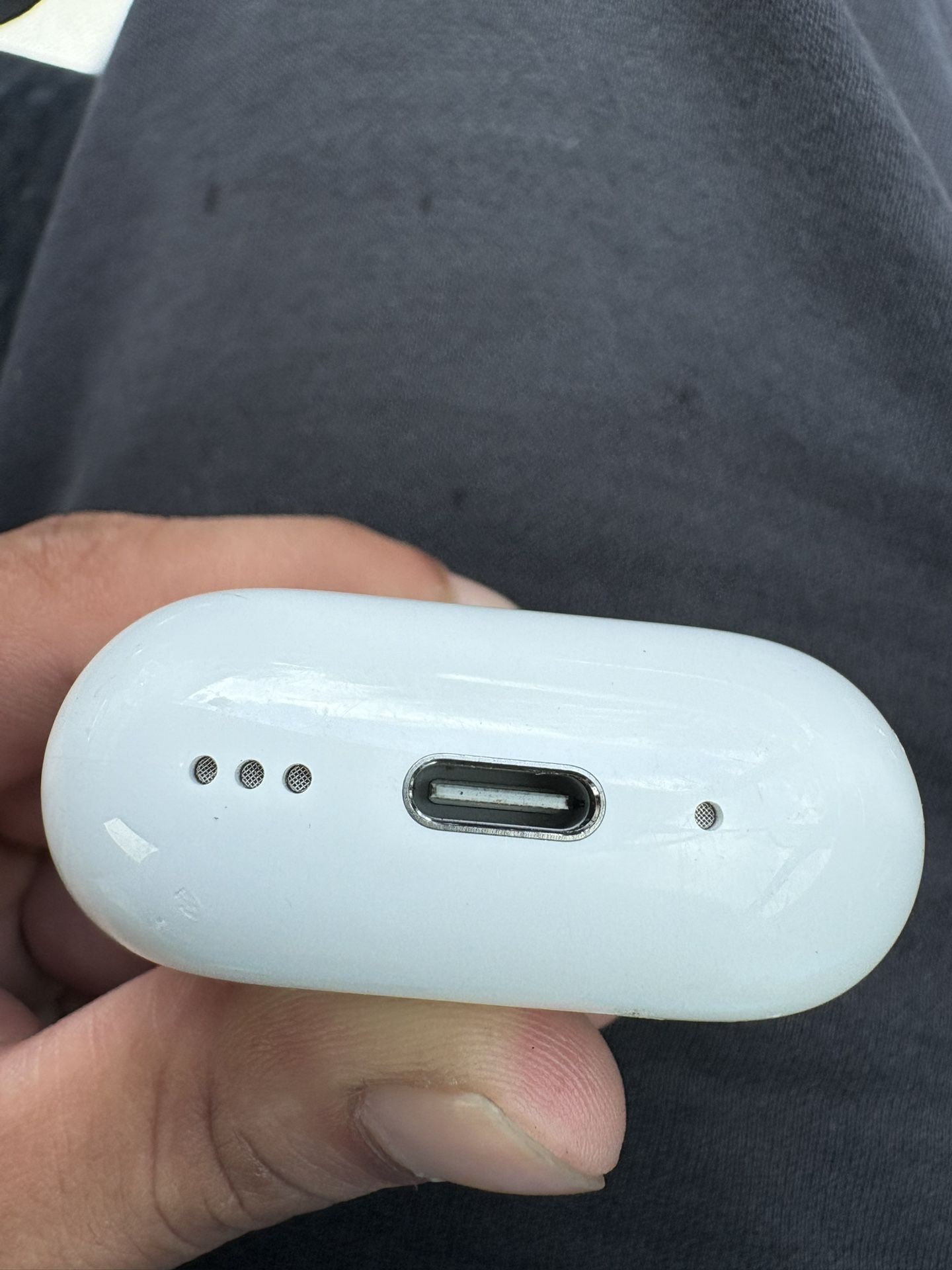 Airpods gen 4 active noise cancellation