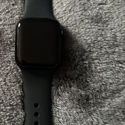 Apple Watch SE 2nd gen