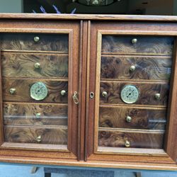Humidor - Bird’s Eye Maple with lock