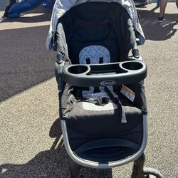 Stroller 