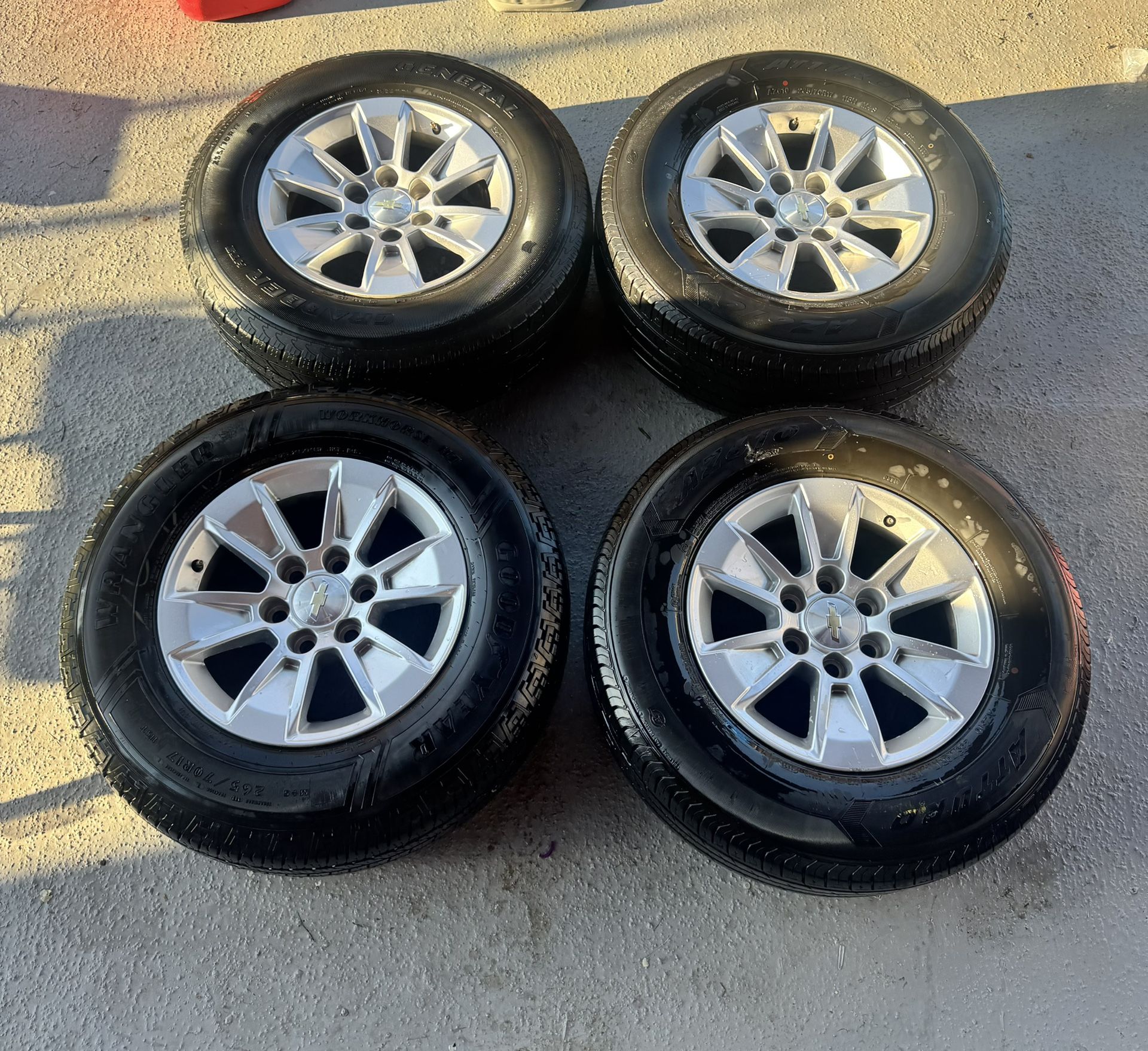 OEM Chevy 6 Lug Wheels 265/70R17