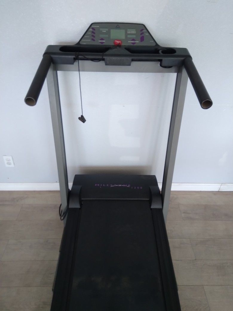 Treadmill 