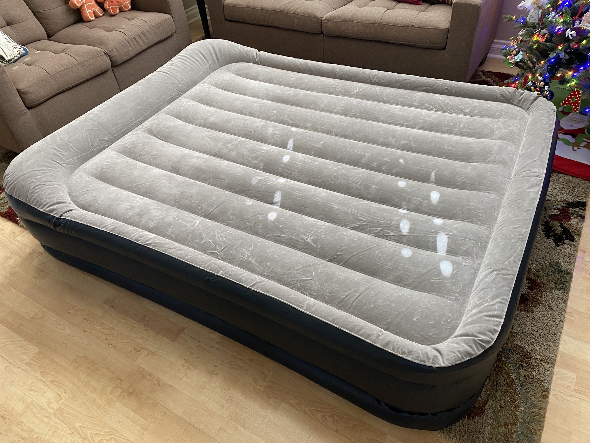 Inflatable Queen Airbed