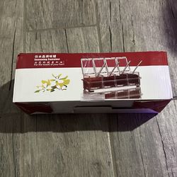 Seasoning Container