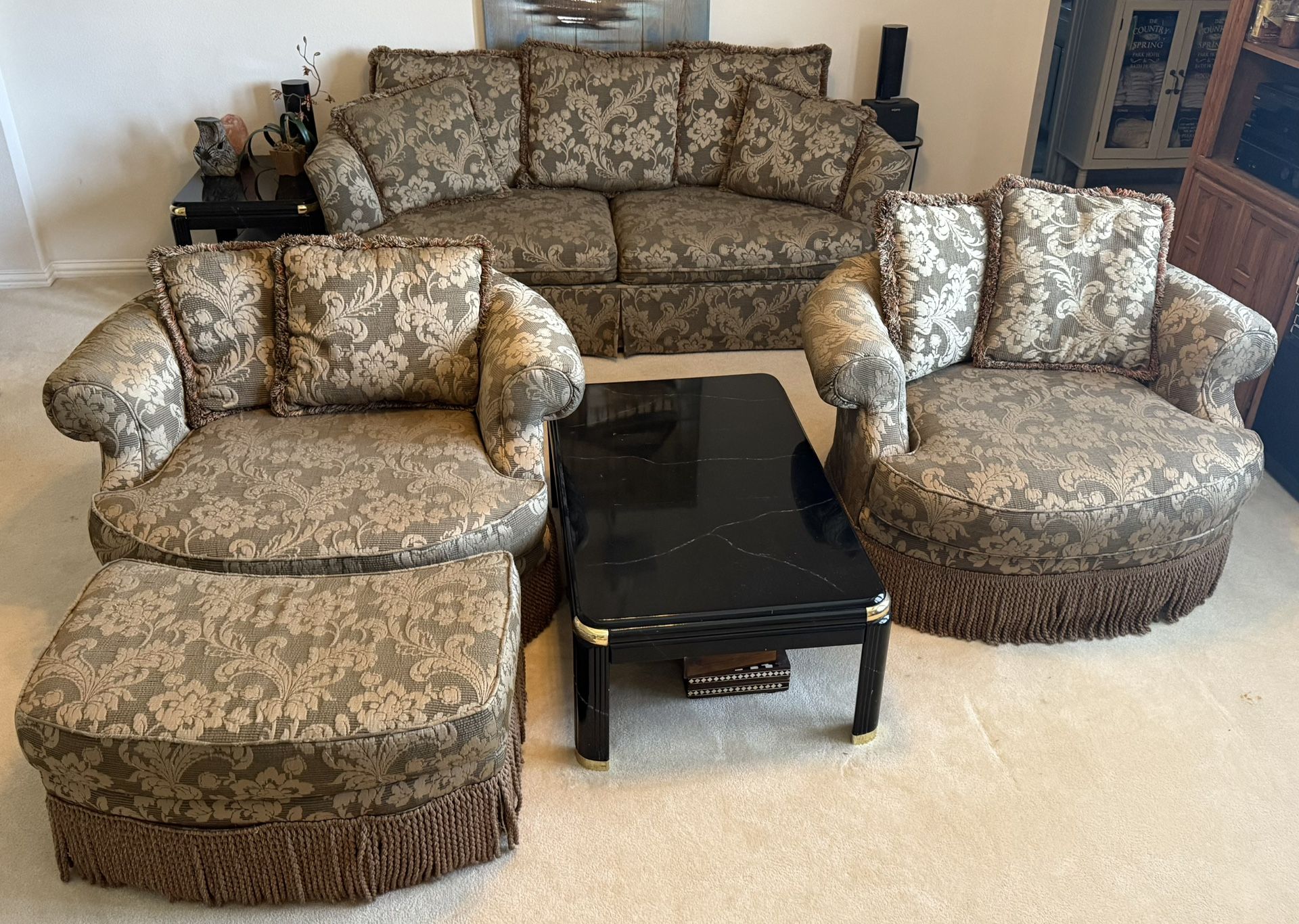 Shabby chic furniture for den or media room