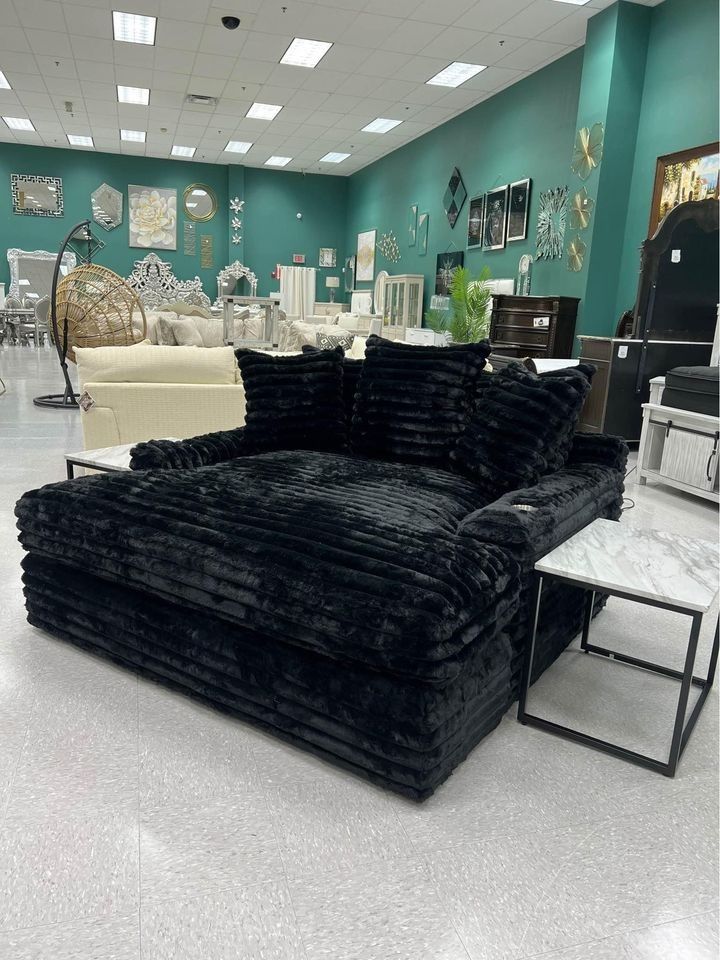 Midnight Madness Oversized Chaise♣️♣️▪️# Sofa # Loveseat # Couch # Living Room Set Options Available