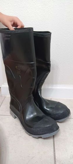 Onguard Men's Rubber Water Proof boots size 12