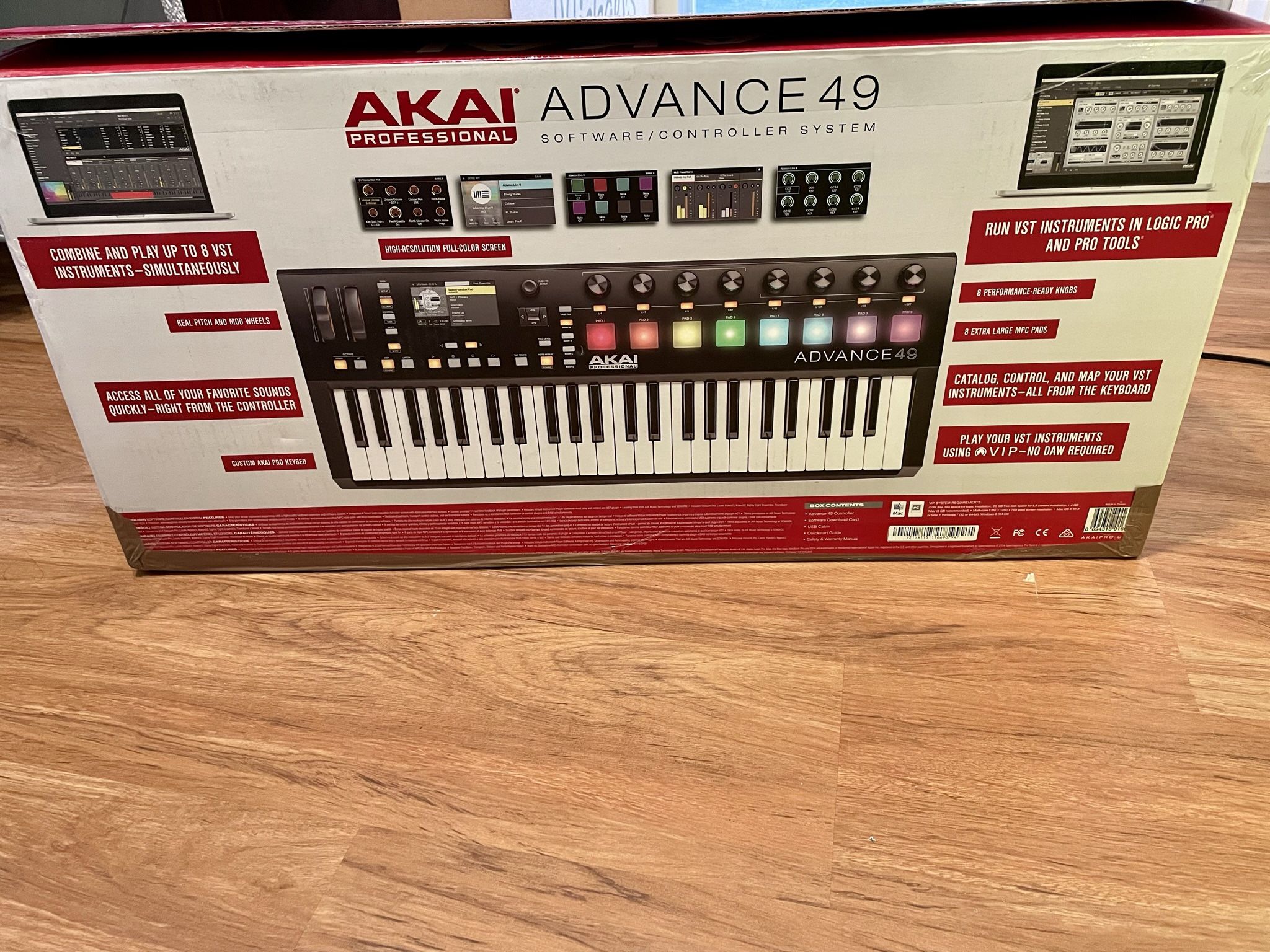 AKAI Advance 49. 