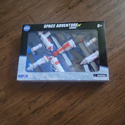 Daron Space Adventure Space Station Playset