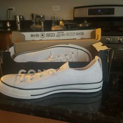 Converse Women Size 11