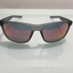 Nike Essential Endeavor Sunglasses