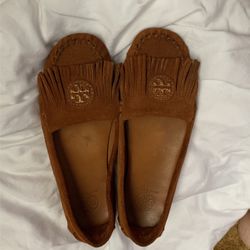 Tony Burch Moccasins Size 7