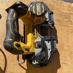 Dewalt 20V MAX Brushless 1-3/4" BandSaw (Tool Only) (DCS377B)