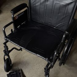 20x18 Wheelchair – Like New
