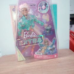 Barbie EXTRA Doll