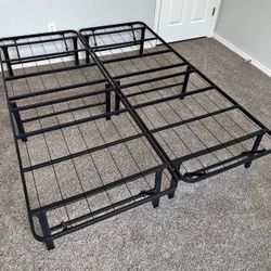 King Black Metal Bed Frame 