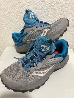 Tenis de mujer muy bonitos talla 7 buena marca 🫵