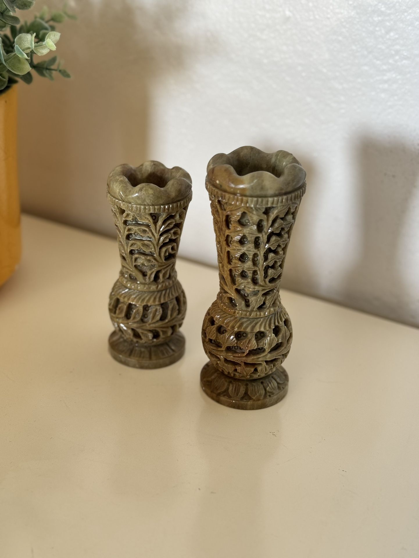 Handcrafted Flower Vase 6”-5” 