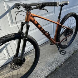 Trek Marlin 7