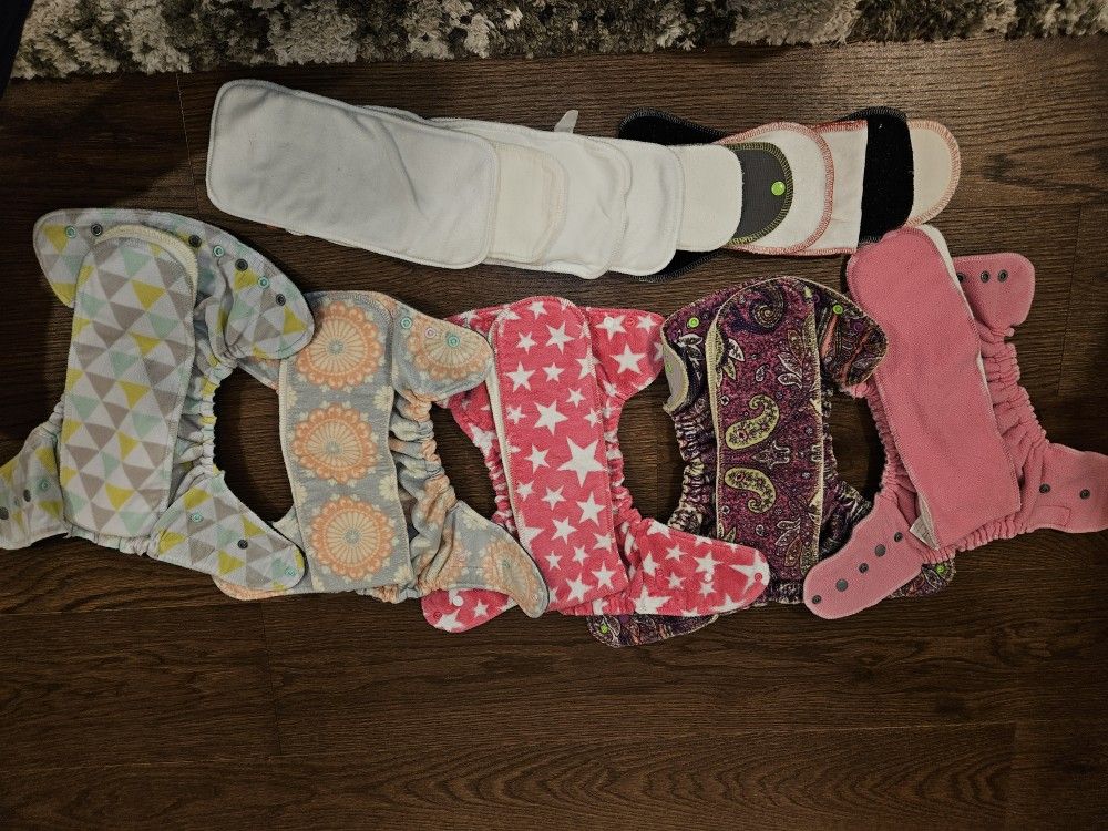 One Size Moxy Custom Cloth Diapers With Extra Inserts