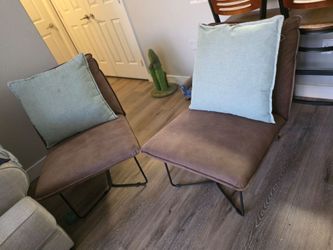 Side chairs $40 for 2!