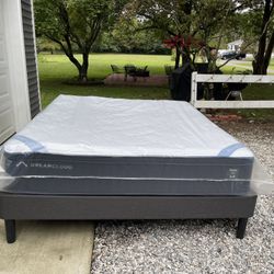 DreamCloud King Mattress