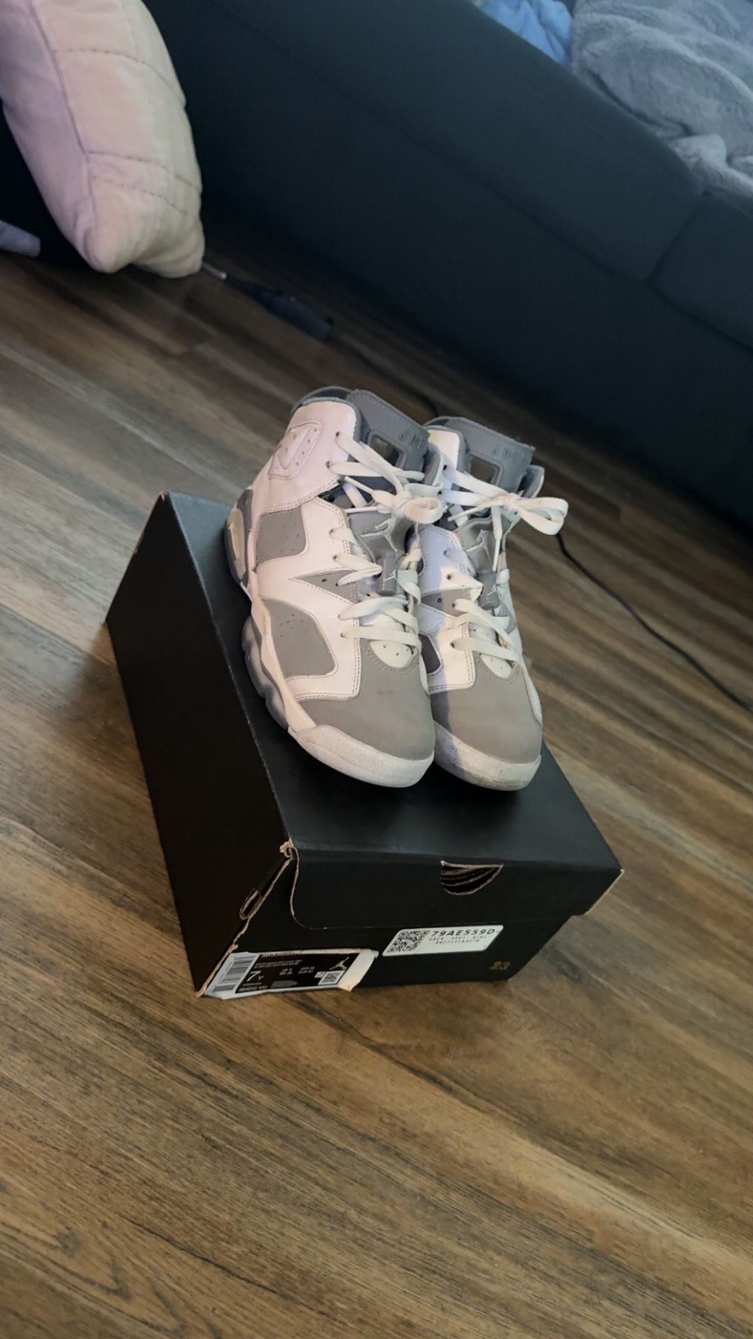 Jordan 6 Cool Grey