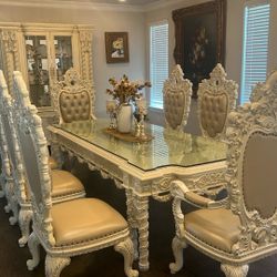 Royal French Dinning Room Set 