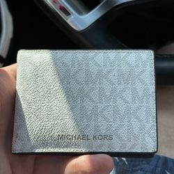 Michael Kors Mini Wallet
