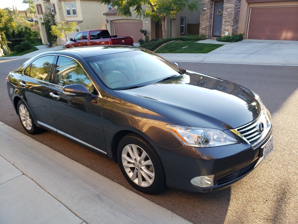 2011 Lexus ES 350