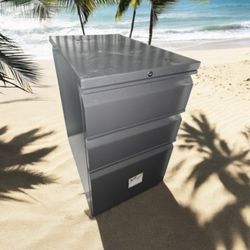Gray Metal 3-Drawer Lateral File Cabinet 