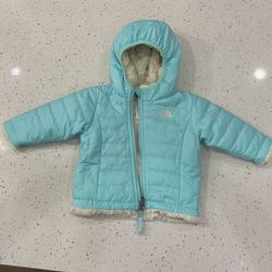 NWOT North Face Reversible Mossbud Swirl Jacket 3-6M