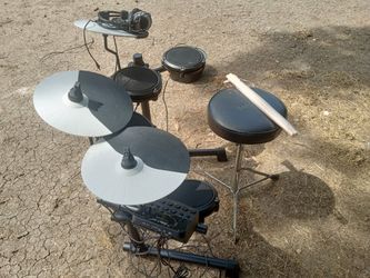 Batería Electrica Marca "ALESIS"