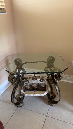 Living room table set