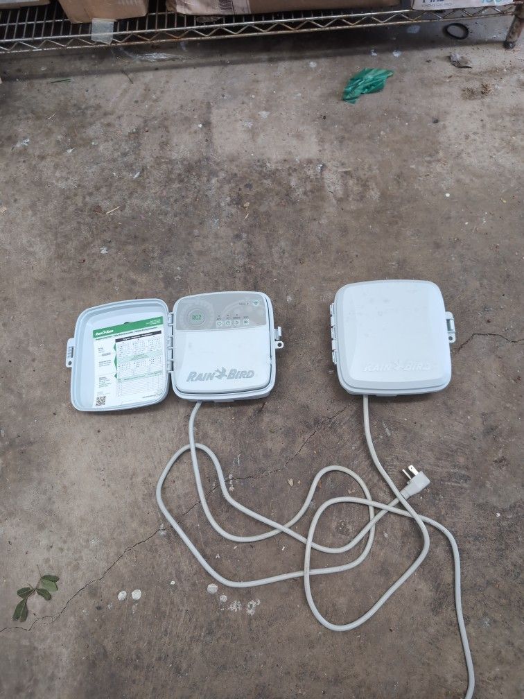 2 Rainbird RC2 Wifi Irrigation Timers (8-Station)