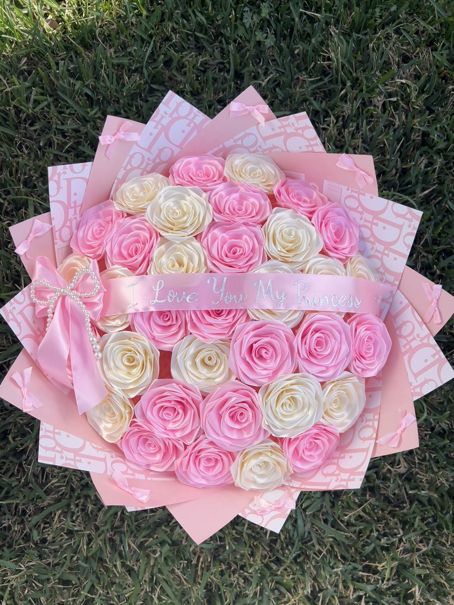 Eternal roses💐🌸